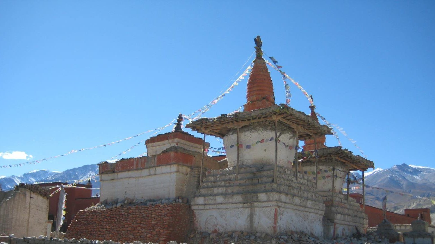 Ancient Buddhist chorten in Upper Mustang, Nepal – sacred Himalayan landscape, Tibetan culture, and remote trekking experience.