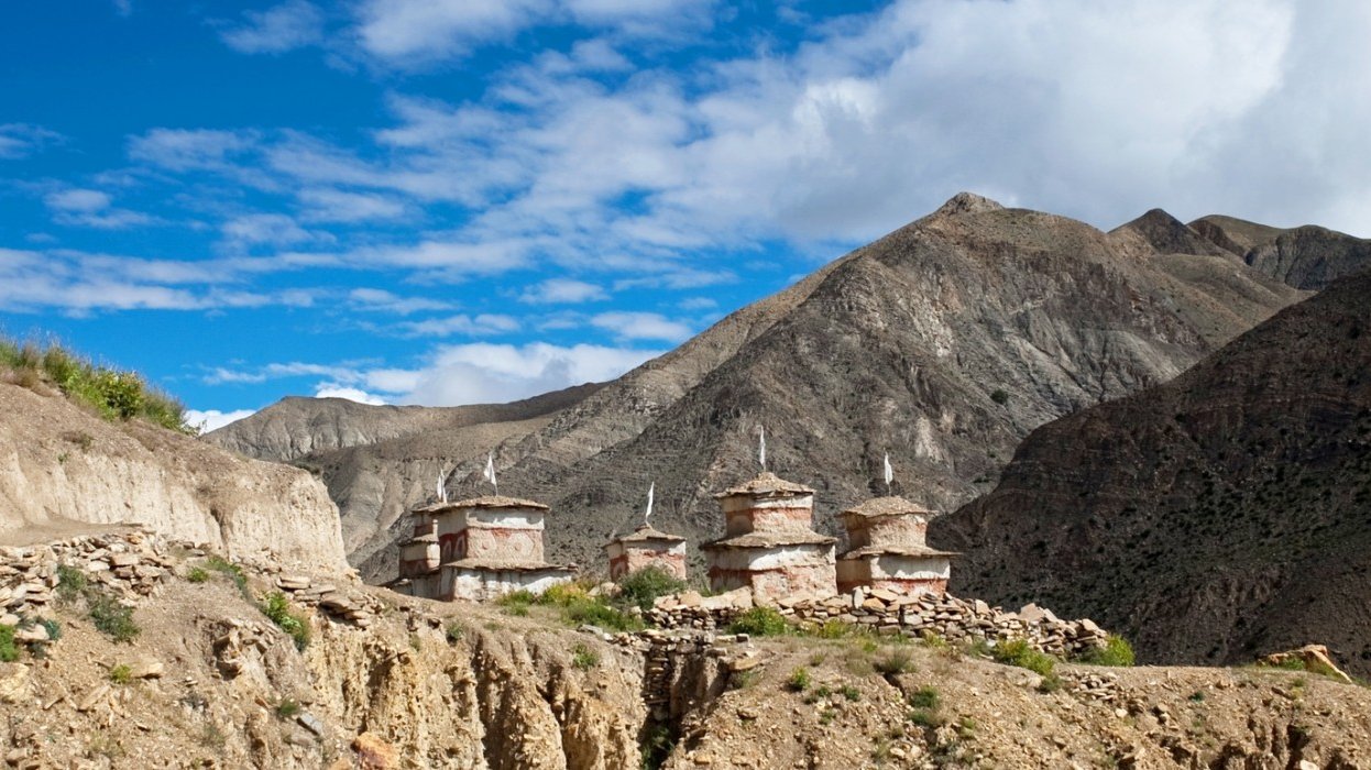 DOLPO TREKKING