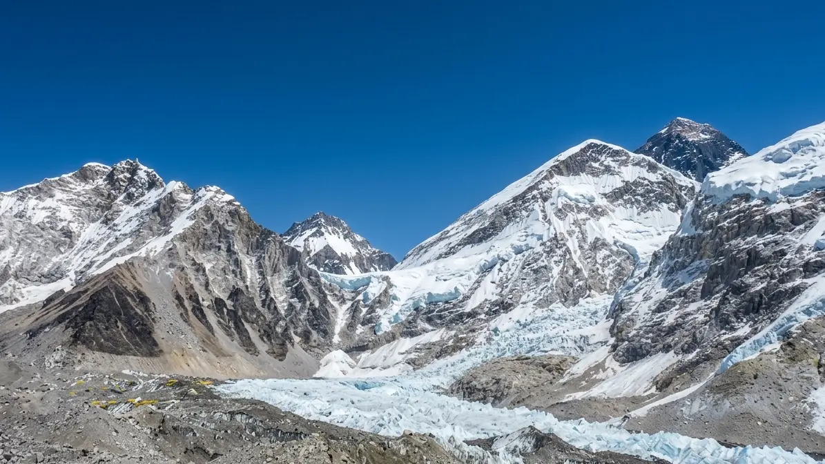 Experience the Best of the Himalayas on our Everest Base Camp Trek