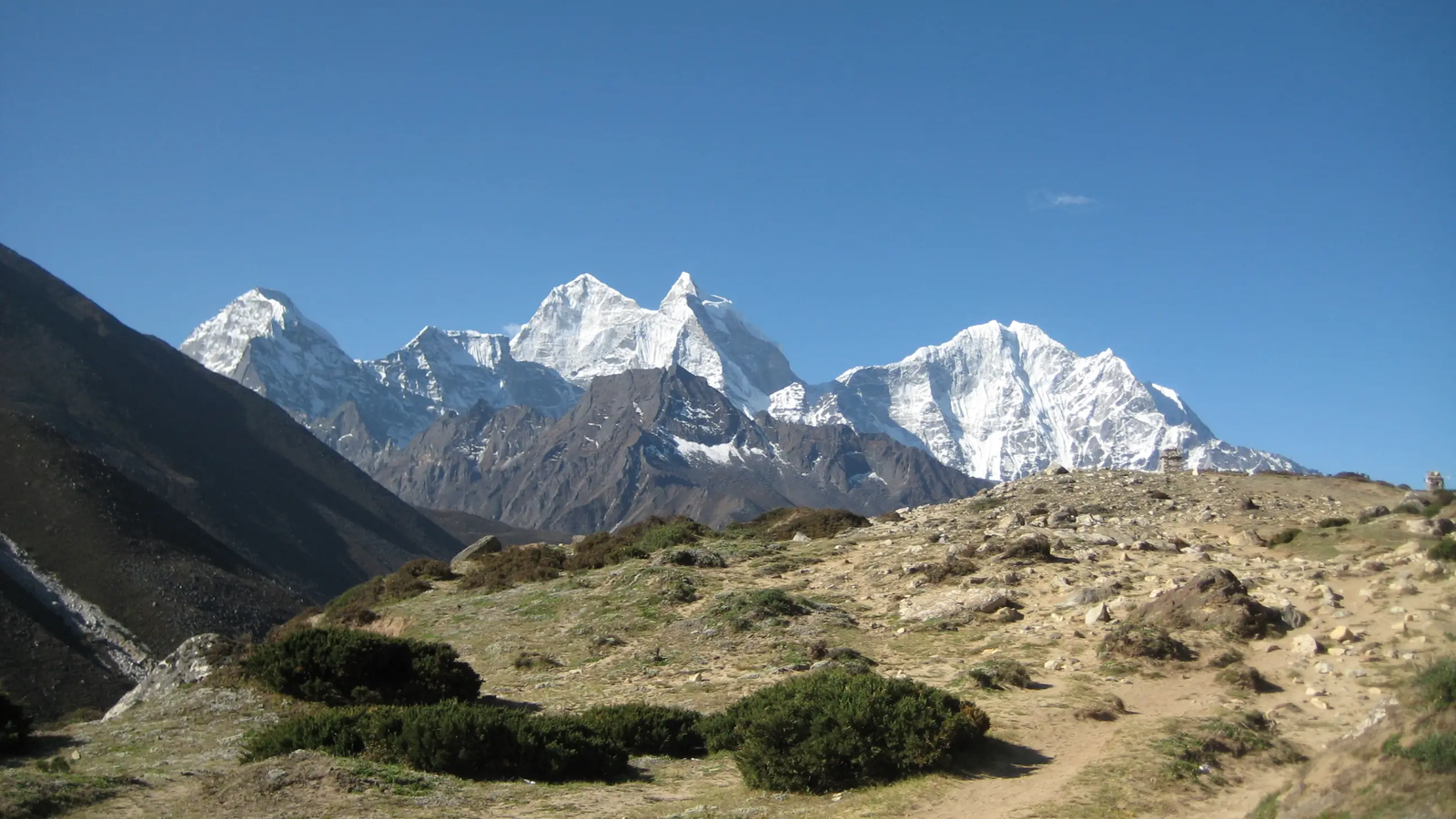 Everest Base Camp trail