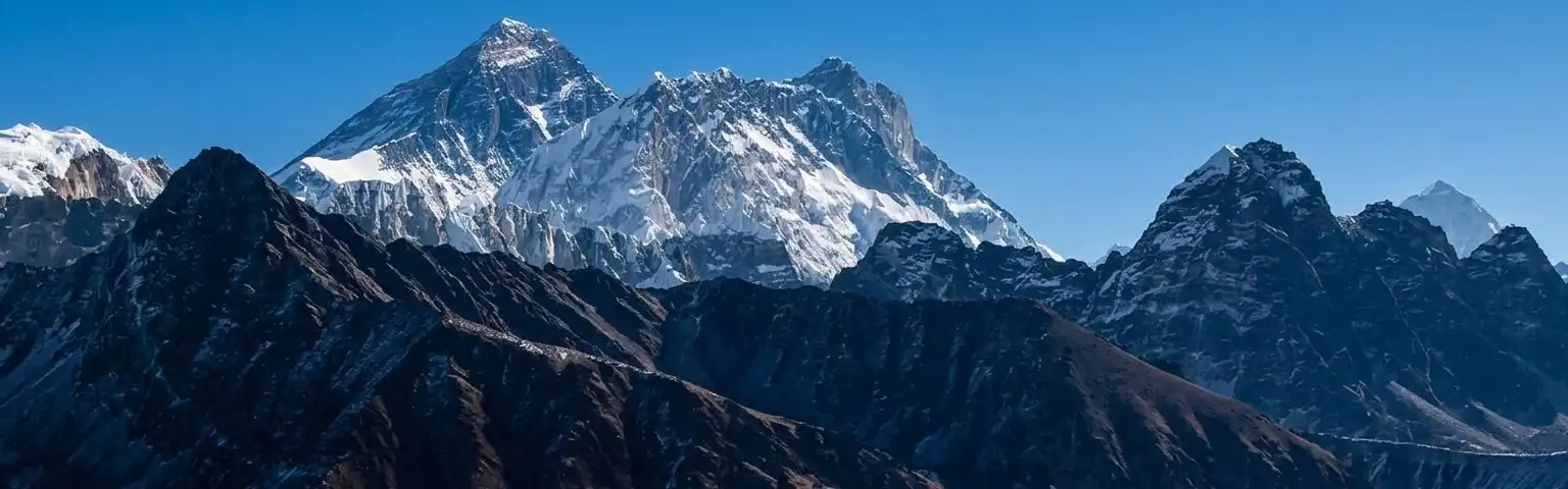 Everest Trekking