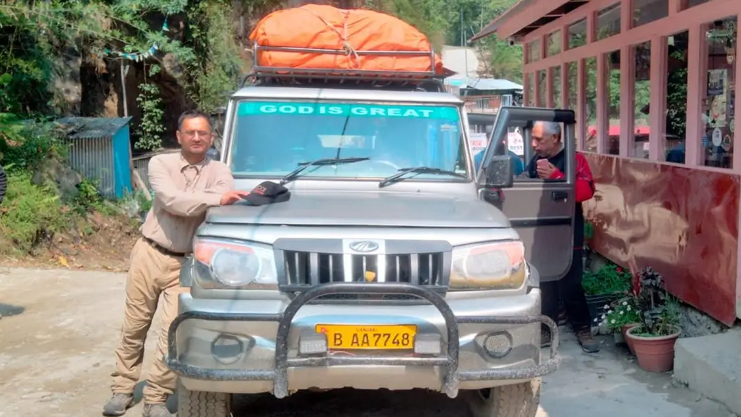 Jeep drive to Besisahar after completing Manaslu Circuit Trek from Dharapani village Nepal