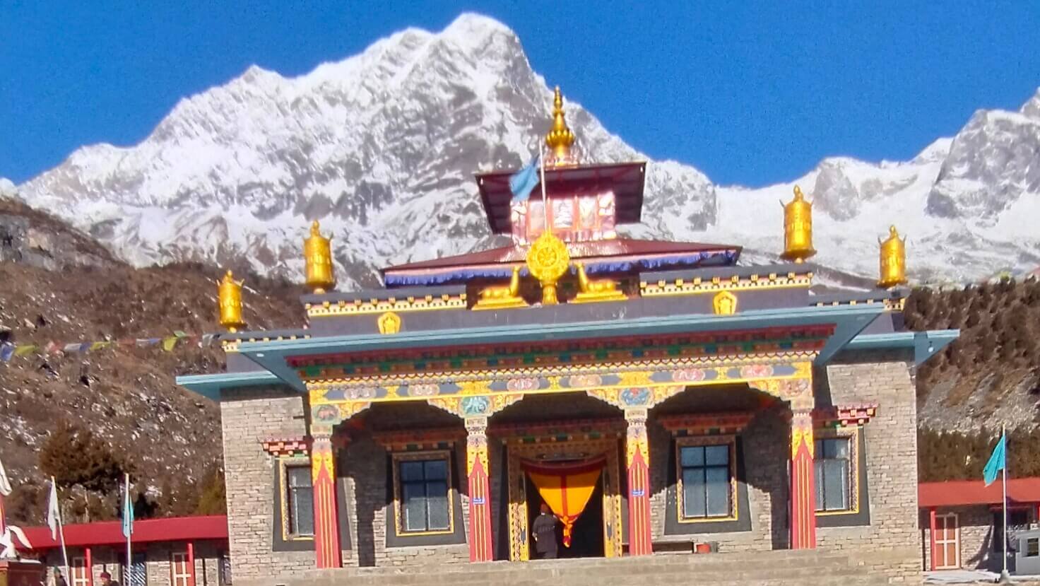Manaslu Circuit Trek