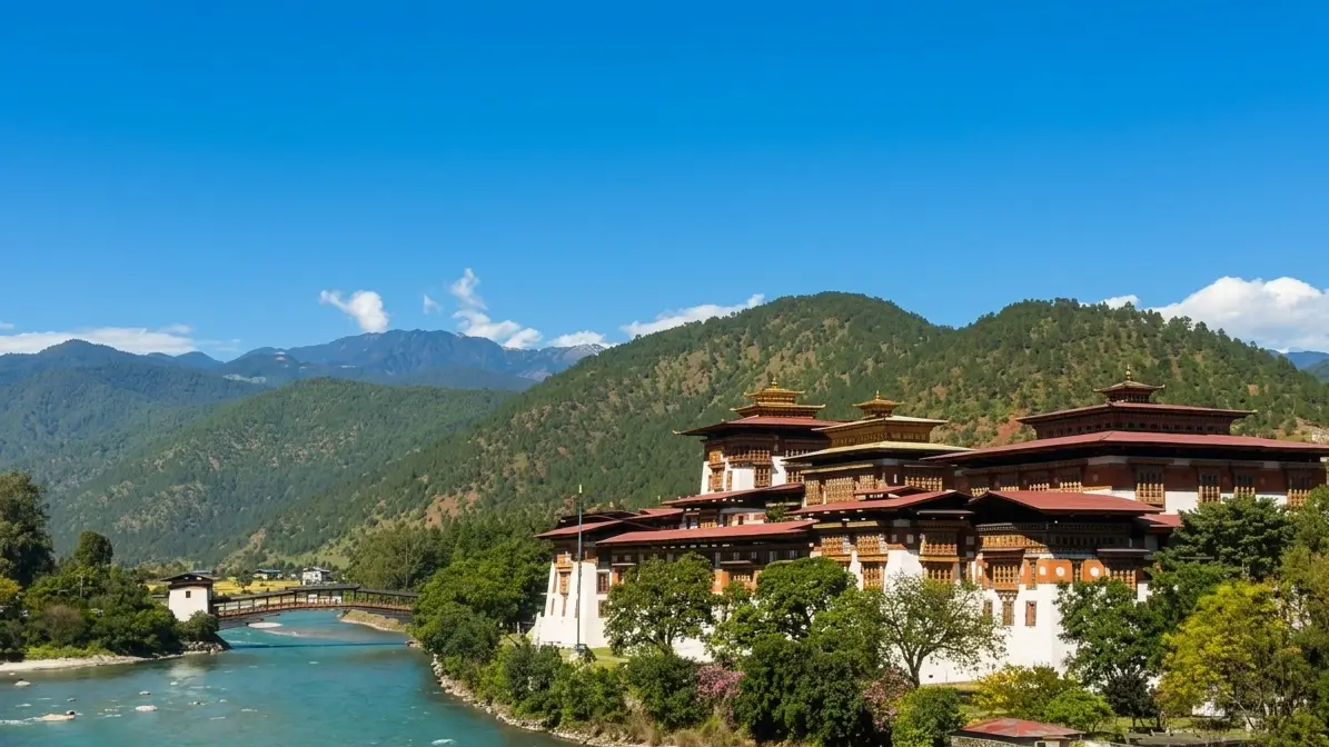 Punakha Dzong: Administrative center and the seat of the Government of Bhutan until 1955